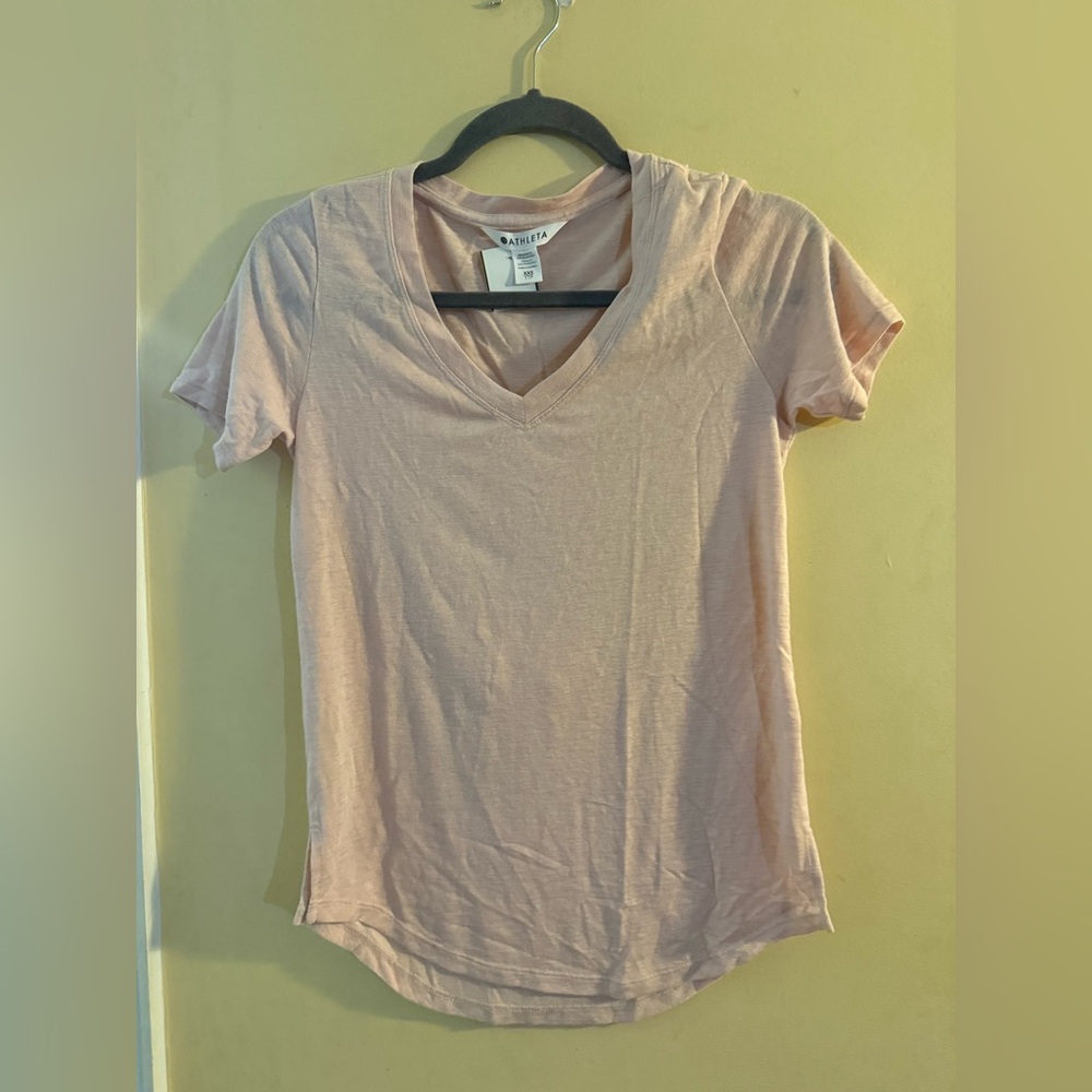 Athleta Light Peachy-Pink V-Neck Short Sleeve Tee, XXS